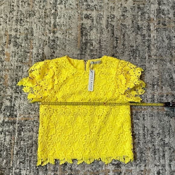 ALICE+OLIVIA FRANCA FLUTTER SLEEVE TOP! NWT! - Picture 3 of 11